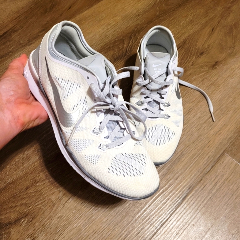 Nike shoes